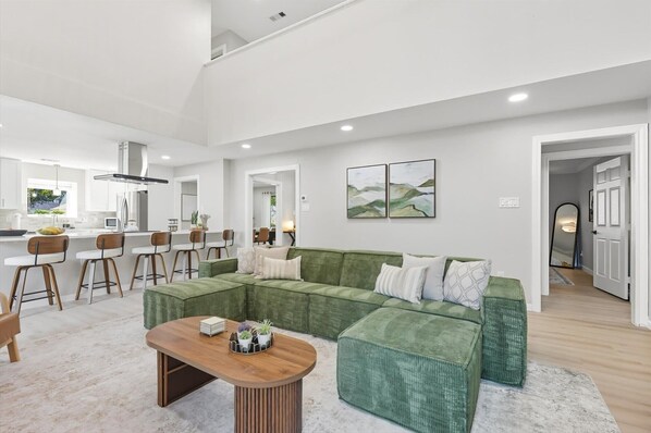 House (Multiple Bedrooms) | Interior