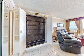 Interior - Harbour Beach Resort 701 - Sea-rays Cove (Daytona Beach)