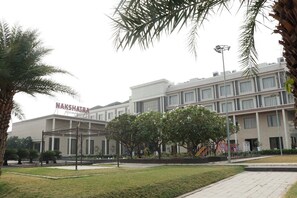 Exterior - Nakshatra Hotel & Resort in Khargone (Khargone)
