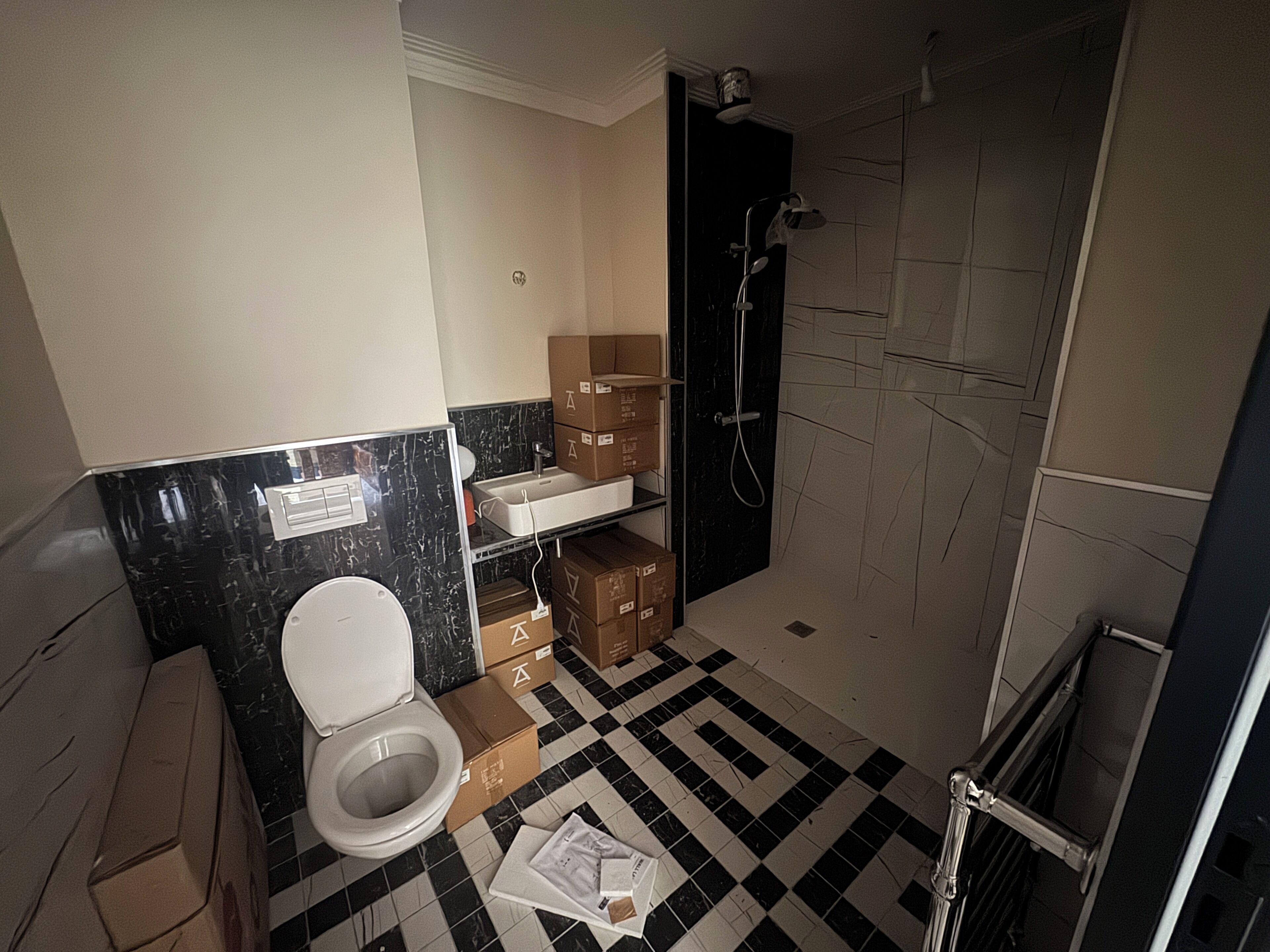 Habitación doble Confort | Baño | Regadera, secadora de cabello, toallas, jabón 