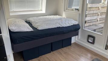 Desk, iron/ironing board, free WiFi, bed sheets