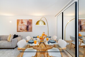 Dining - Prime Location Apt in Lisbon’s Historic Centre (Lisbon)