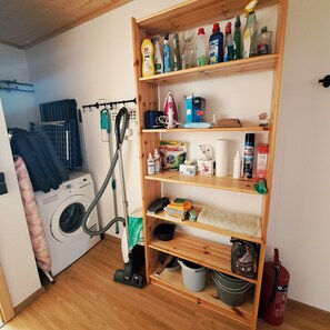 Interior - Holiday Home Eichenstein – Cozy Alpine Retreat with Wood-Burning Stove and Panoramic Views (Meßstetten)