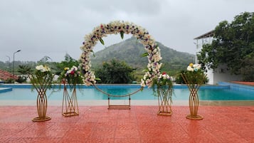Seasonal outdoor pool