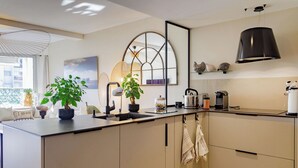 Unclassified image, 3 of 23, button - Apartment in Cannes with 2 bedrooms sleeps 4 (Cannes)