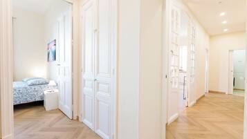 4 bedrooms, iron/ironing board, travel crib, free WiFi