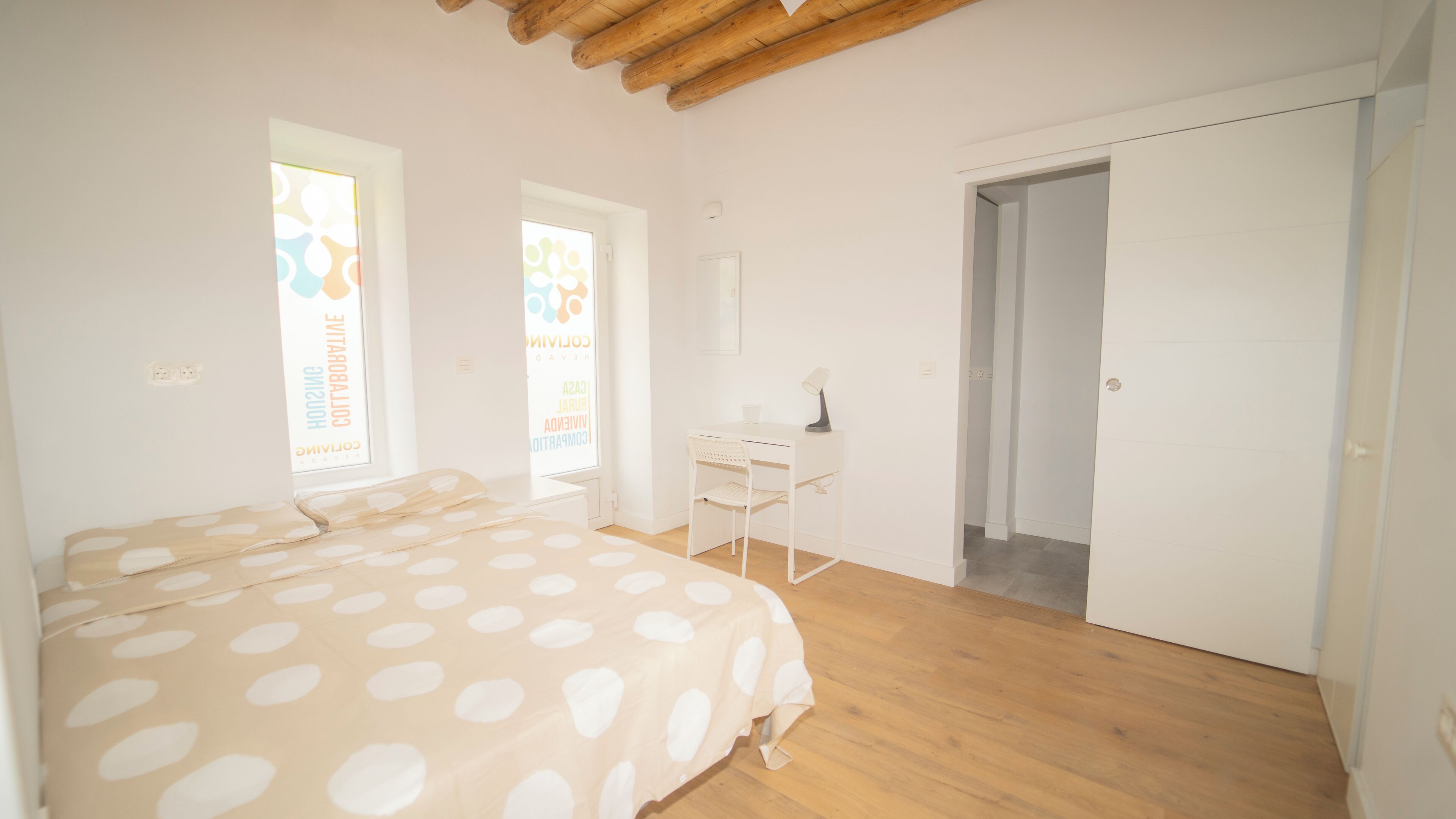 Comfort Double Room | Desk, iron/ironing board, free WiFi