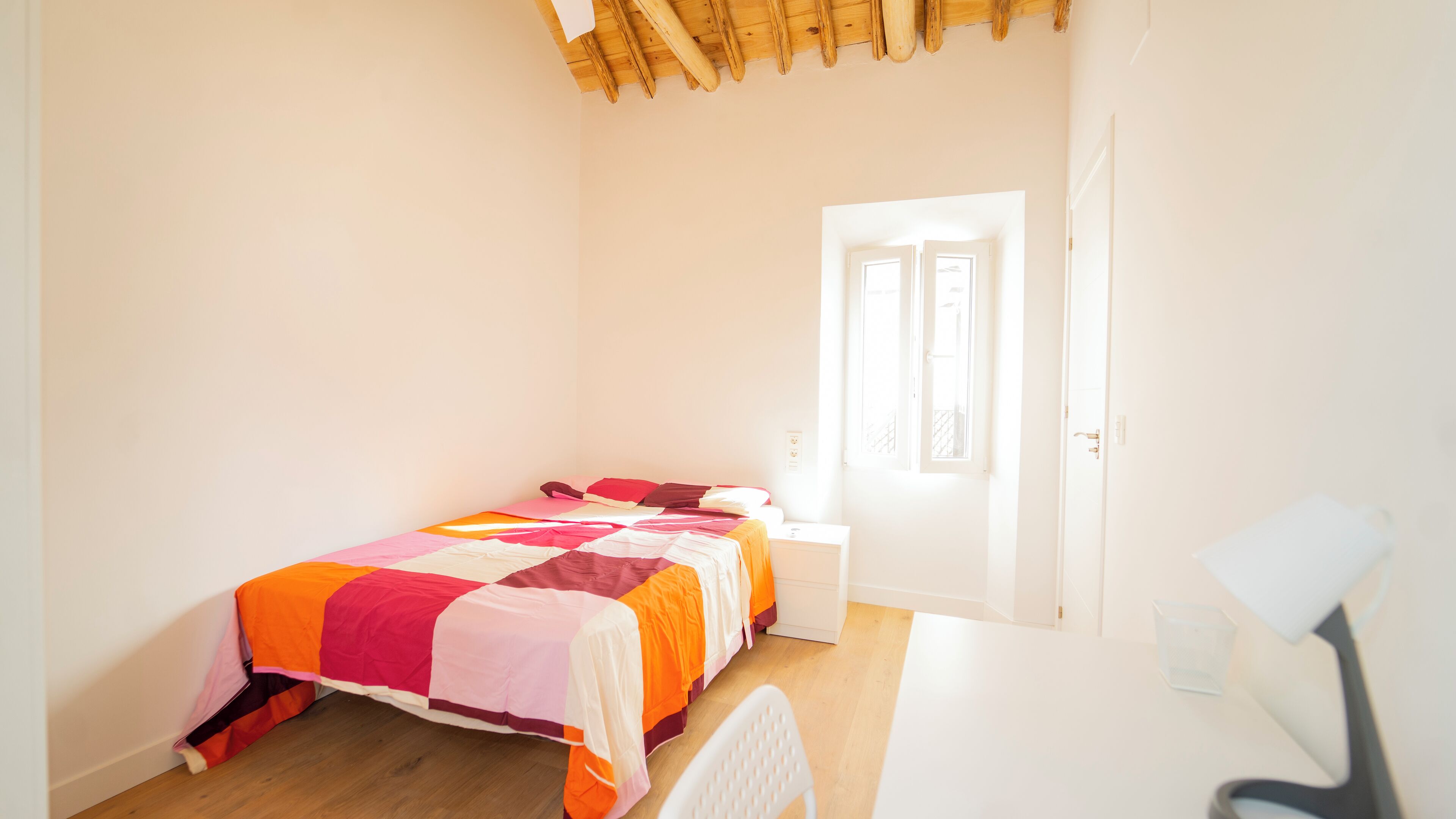 Deluxe Double Room | Desk, iron/ironing board, free WiFi