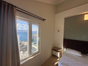 Àtic panoràmic, terrassa, vistes al mar | Vista des de l'habitació