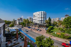 Vista de la ciutat des de l'allotjament
