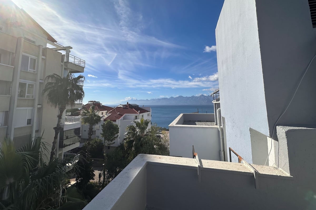 Loftsleilighet – comfort, terrasse, delvis sjøutsikt | Utsikt fra rommet