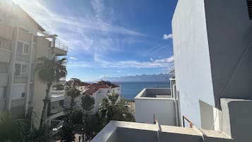 Loftsleilighet – comfort, terrasse, delvis sjøutsikt | Utsikt fra rommet