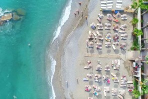 私人海灘、海灘酒吧