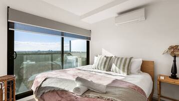 Strykejern/-brett, wi-fi og sengetøy