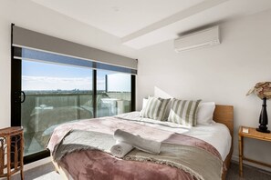 Strykejern/-brett, wi-fi og sengetøy