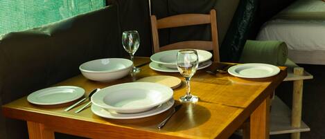 تناول الطعام