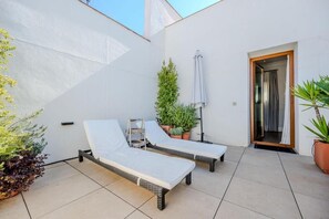Deluxe Double or Twin Room, Patio | Terrace/patio - Hotel Boutique Casa Romana Villa (Sevilla)