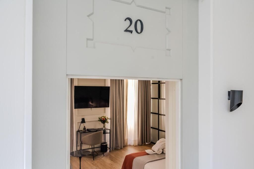 Deluxe Double or Twin Room, Balcony | Free WiFi