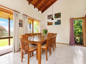 تناول الطعام