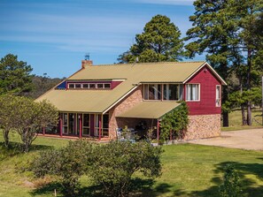 Exterior - Relaxed and secluded 3 BR home on farm with river access and mountain views  (Nelligen)