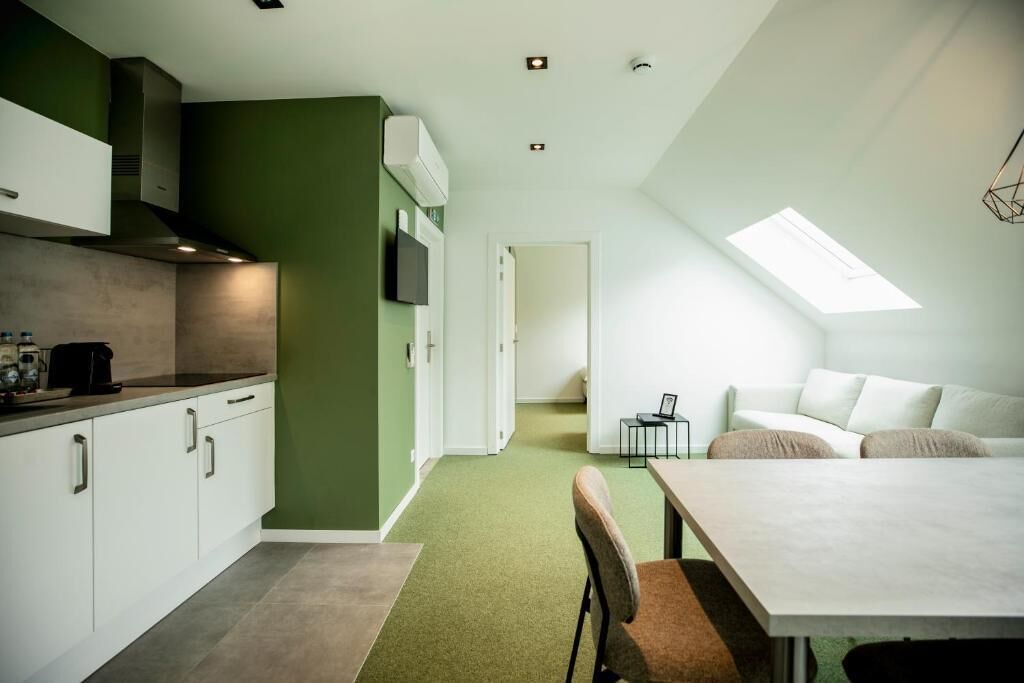 Perhesviitti, tupakointi kielletty | Sisätilat