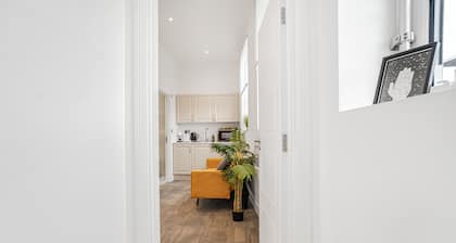 Cozy Didcot Studio | Easy Rail to Oxford & London