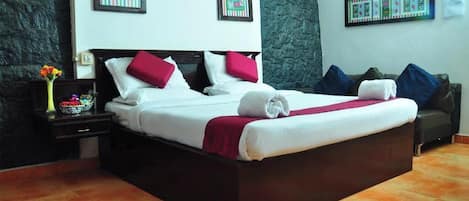 Classic Double Room, Garden View