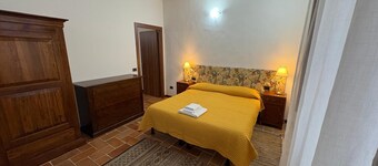 ANCIENT LODGING MOLENDA