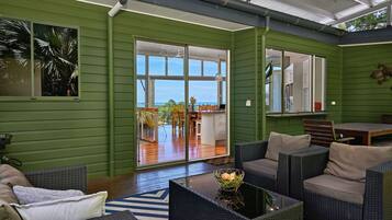 House | 4 bedrooms, Internet