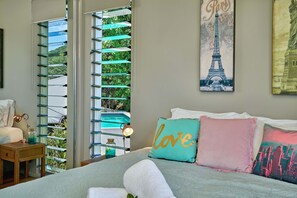 4 bedrooms, Internet - Bedrock Palm Cove I Private Pool I Sea Views I Family Retreat (Cairns)