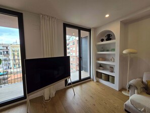 Televisio, työhuone