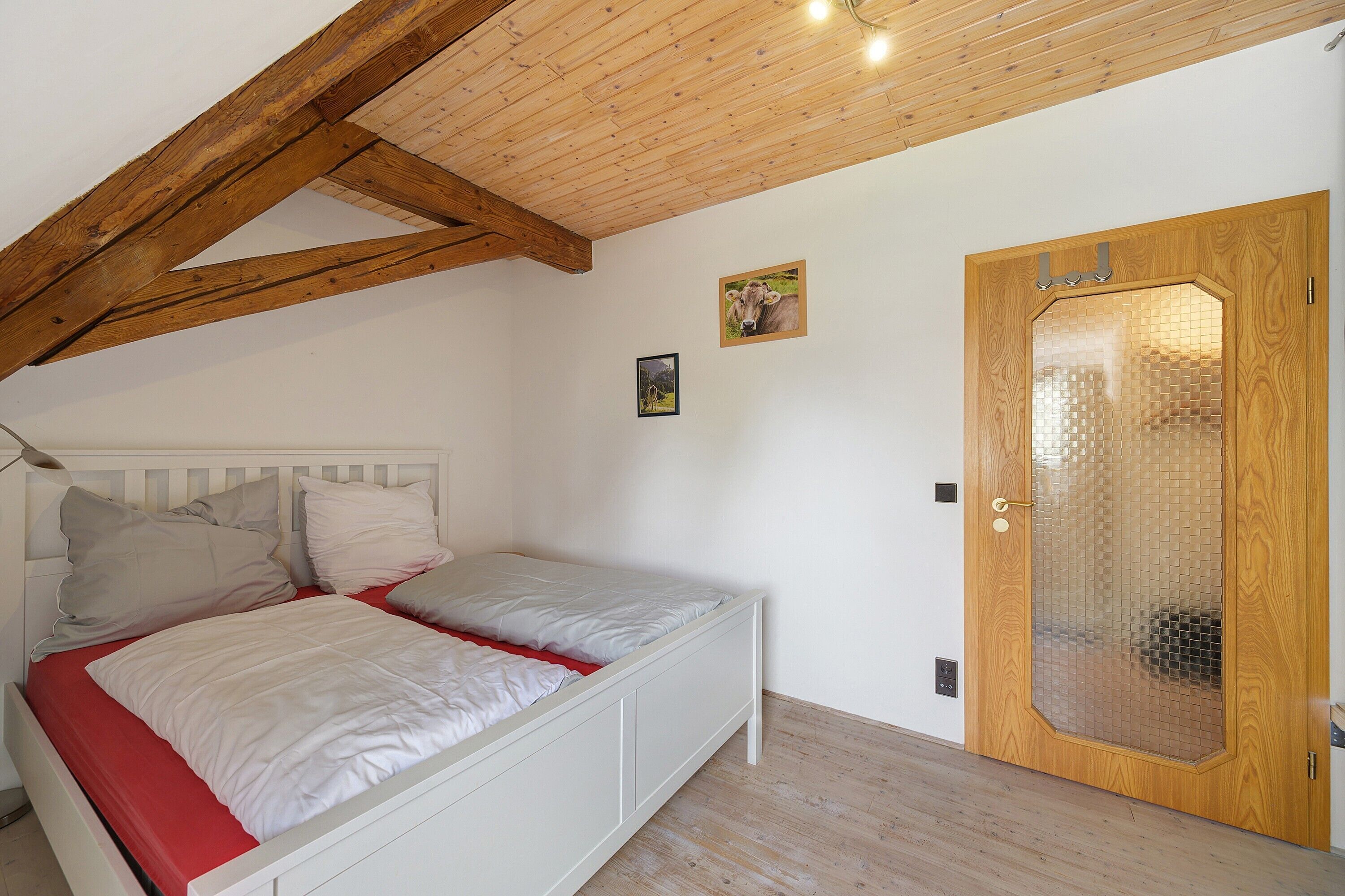 2 camere, ferro/asse da stiro, Wi-Fi, lenzuola