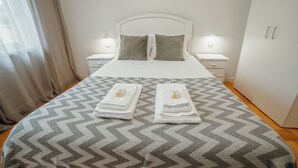 2 makuuhuonetta, vauvan matkasänky, ilmainen Wi-Fi, vuodevaatteet