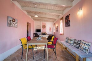 Living room - Chalet Cigno - Apartment in Tuscany (Trequanda)