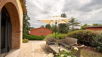 Chalet, 2 kamar tidur, Boleh Merokok, balkon | Teras/patio