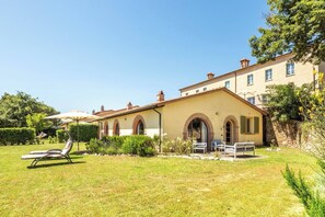 Villa, 2 Bedrooms, Smoking, Balcony | Terrace/patio - Villa Falco-cignella Resort Apartments in Tuscany (Trequanda)
