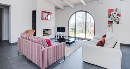 Villa Basilico - Cignella Resort Chalet in Tuscany