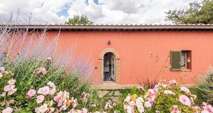 Villa Basilico - Cignella Resort Chalet in Tuscany