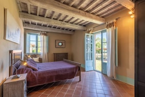 Apartment, 3 Bedrooms, Balcony, Garden View | 3 bedrooms - Apartment Olivo - 3 Bedroom Apartment in Tuscany (Trequanda)