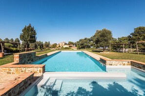 Apartment, 3 Bedrooms, Balcony, Garden View | Pool | Outdoor pool - Apartment Olivo - 3 Bedroom Apartment in Tuscany (Trequanda)