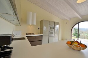 Chalet, 2 chambres, fumeurs, balcon | Intérieur