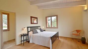 Chalet, 2 Bedrooms, Smoking, Balcony | 2 bedrooms