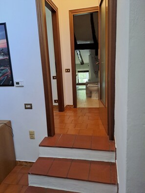 Interior - MansardHouse: A cozy attic near Bellagio, ideal for hiking. (Magreglio)