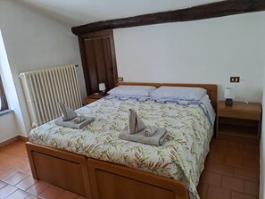 1 chambre, Wi-Fi gratuit, draps fournis