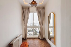 Interior - Skyvista Living by Redolivejp Nagar2bhklavish (Bengaluru)