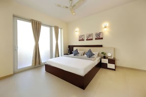 Apartment (2 Bedrooms) | Interior - Golden Oak by Redolivenr. DLF Golf Course3bhk (Gurugram)