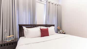 3 bedrooms, iron/ironing board, bed sheets
