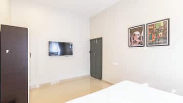 Apartamento (3 Bedrooms) | 3 dormitorios, tabla de planchar con plancha, ropa de cama