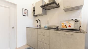 公寓 (3 Bedrooms) | 私人厨房 | 冰箱、微波炉、厨具/餐具