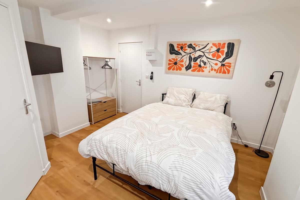 Comfort Double Room, Patio | Free WiFi